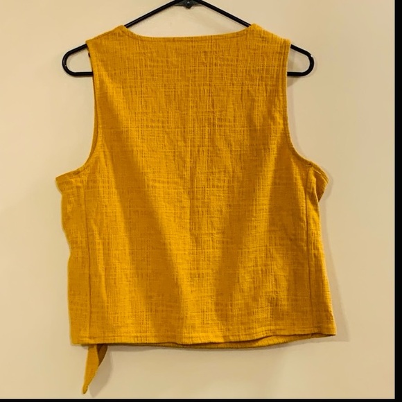 TEXTURE & THREAD by MADEWELL Wrap Tie Tank Top‎ - Picture 7 of 10